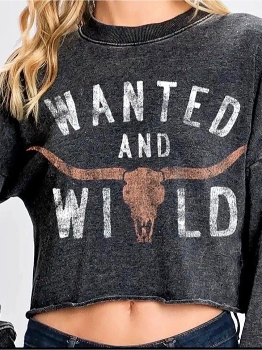 HRT LUV Wanted and Wild Graphic Sweatshirt Cropped Sweatshirt